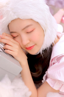 办公室的超短裙女教师美女